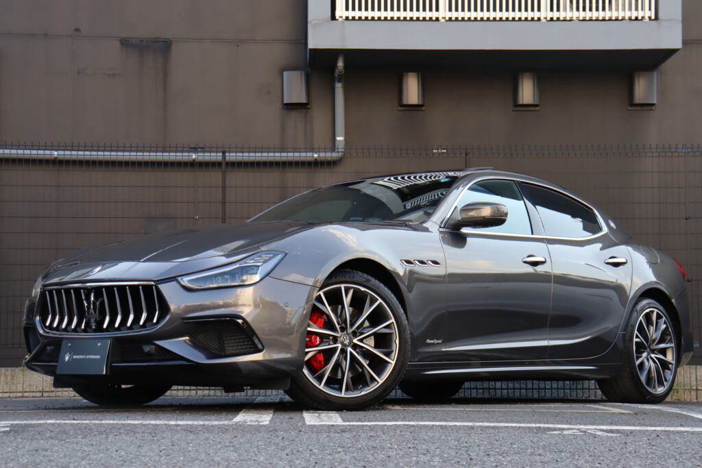 Maserati Ghibli S GranSport 右H　5802