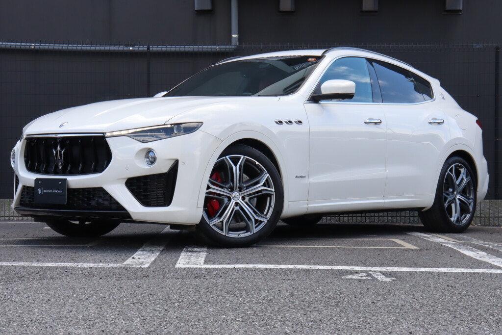Maserati Levante Diesel Gran Sport 右H　5989