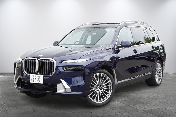 BMW　X7　xドライブ40dエクセレンス 4WD　240