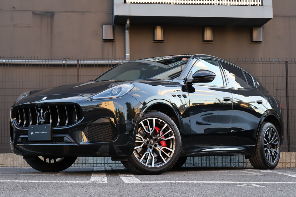 Maserati Grecale GT 右H　1916