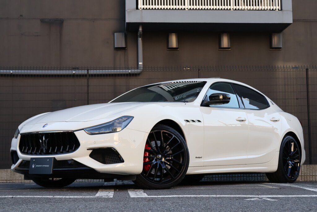 Maserati Ghibli S GranSport 右H　5810