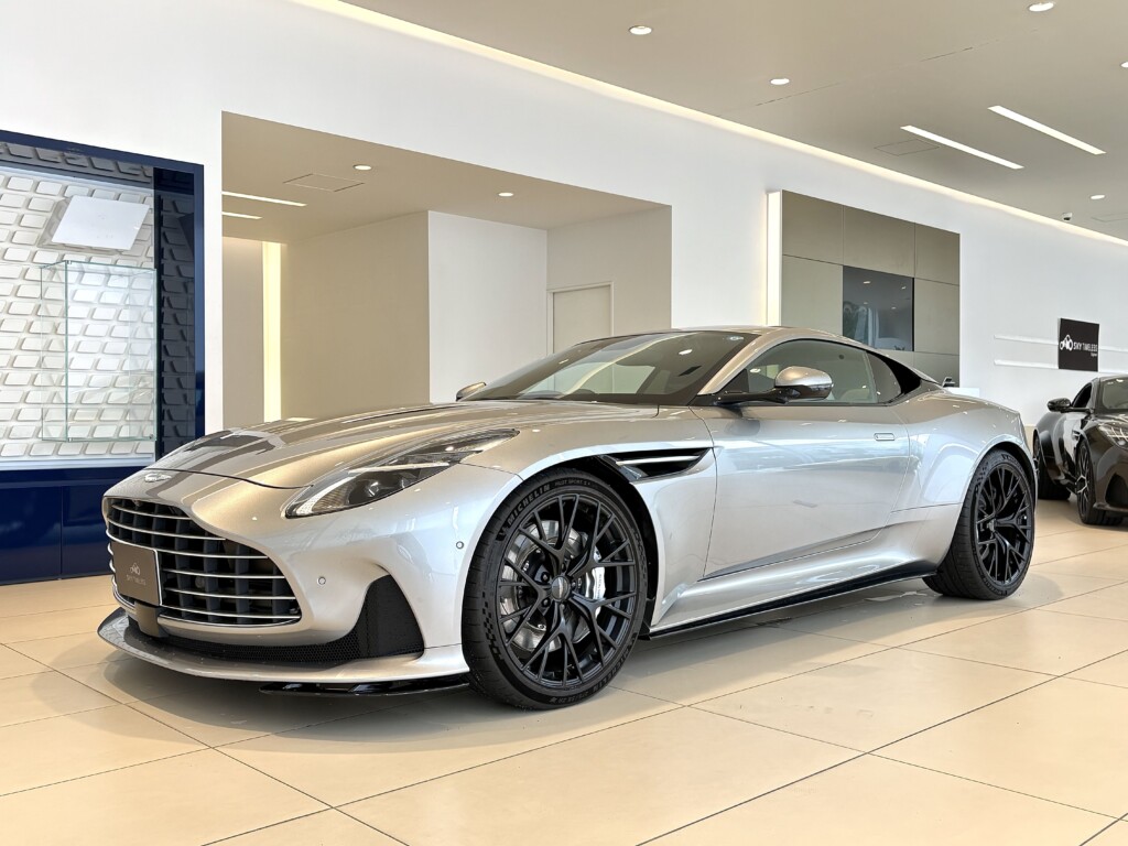 DB12 アルミナイトシルバー 右H