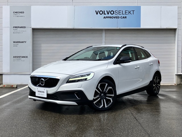 V40 CrossCountry