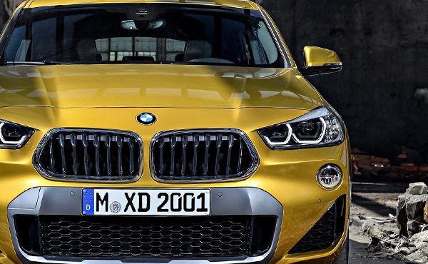 BMW X2モデルイメージ